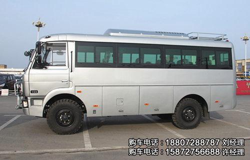 東風四驅19座越野客車多少錢？