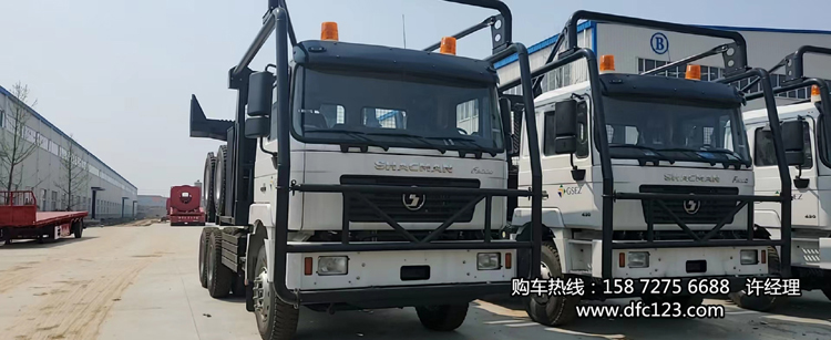 木頭運輸車