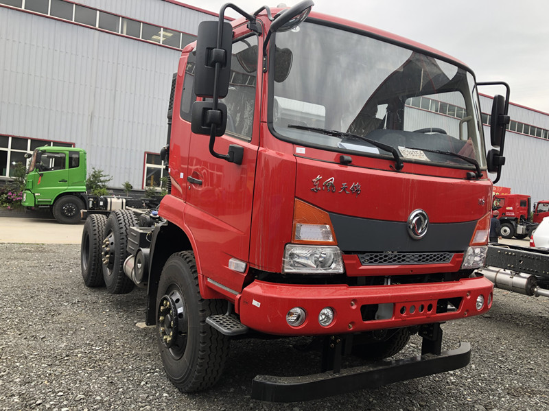 天錦浮動橋三軸自卸車